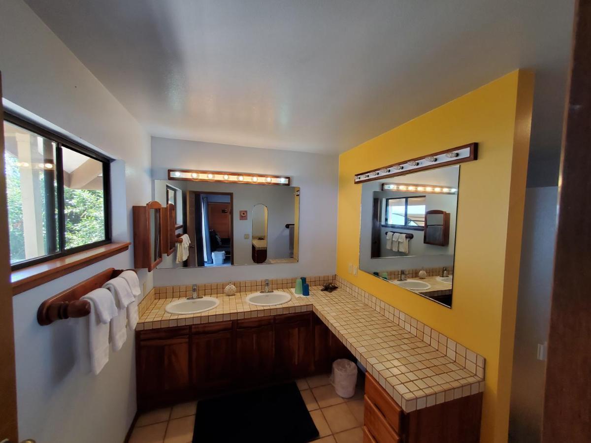 A Beautiful Edge Of The World Bed & Breakfast Captain Cook Exteriör bild